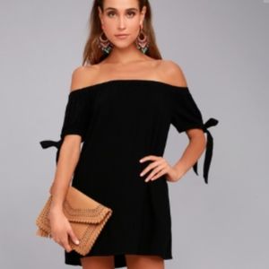 NWT Lulus Off the Shoulder Dress
